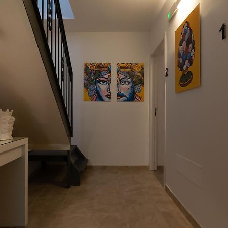 R-Home Exclusive Rooms Katania Zewnętrze zdjęcie